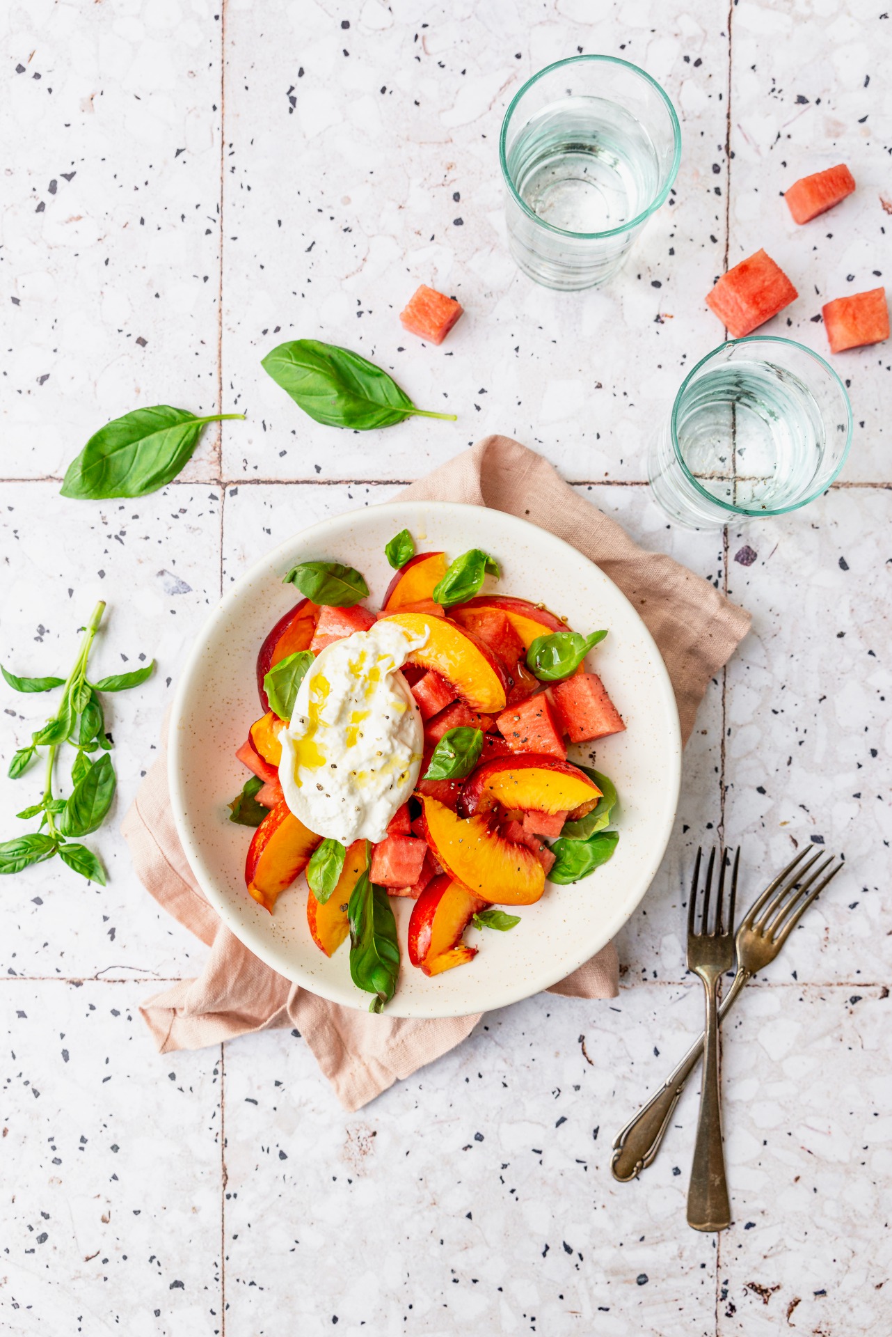 salade met watermeloen en nectarine