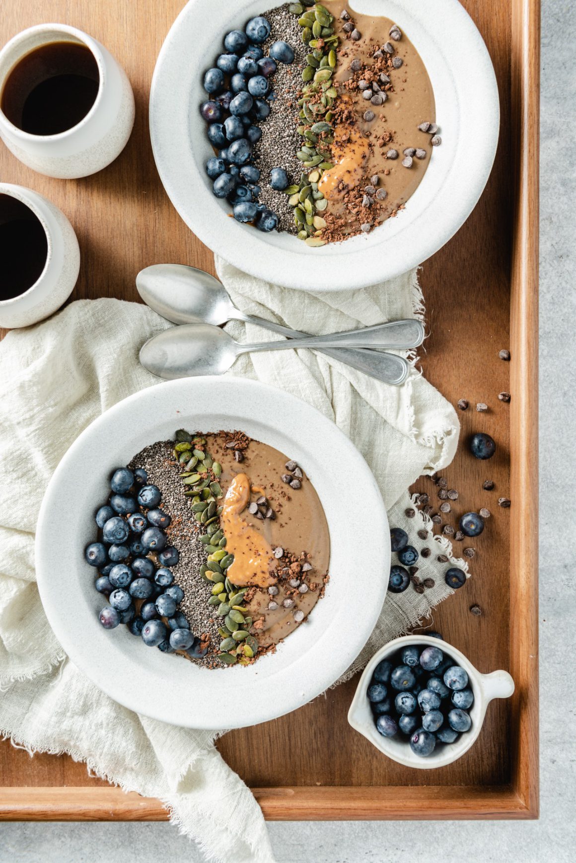 Smoothiebowl met avocado en cacao5