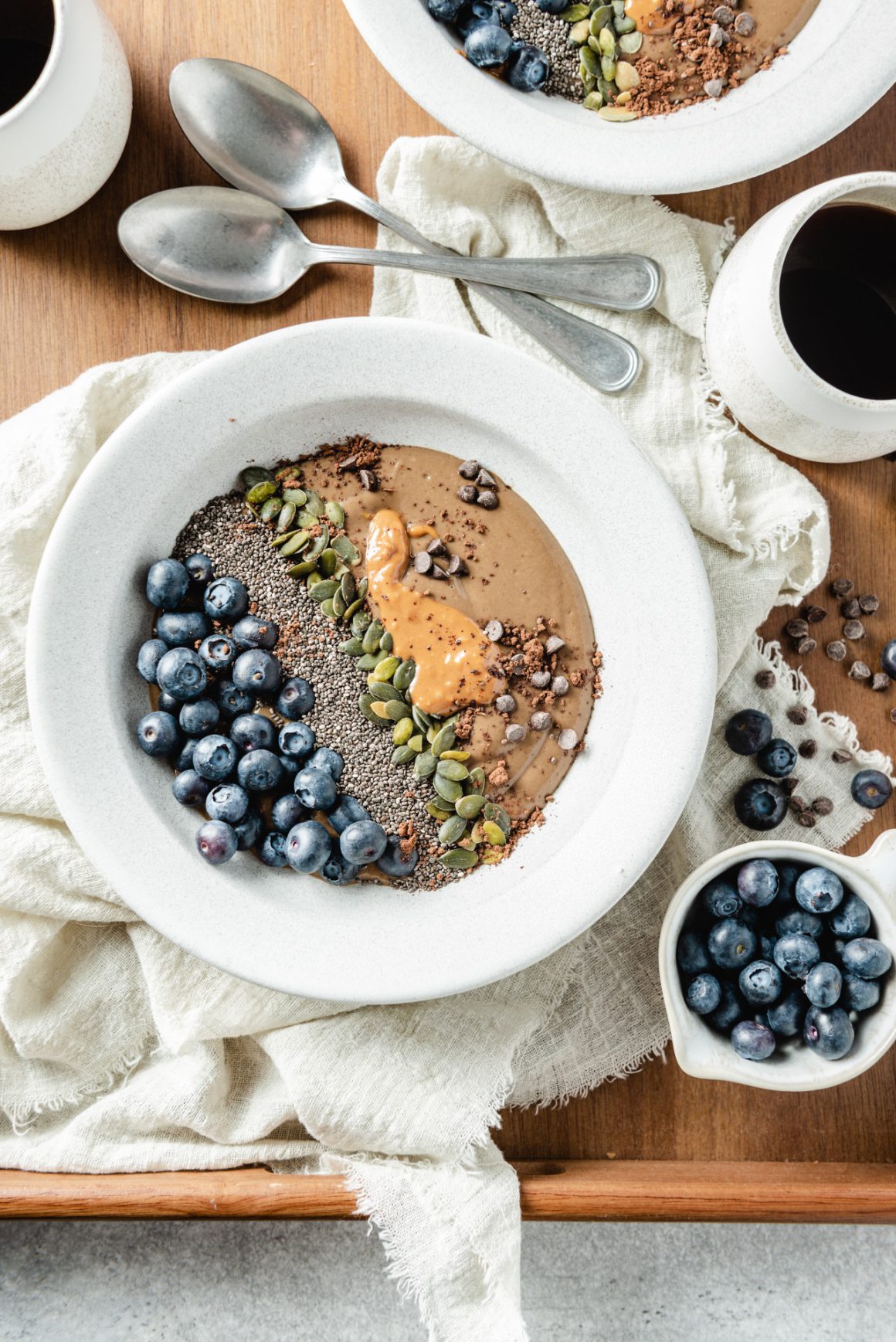 Smoothiebowl met avocado en cacao1