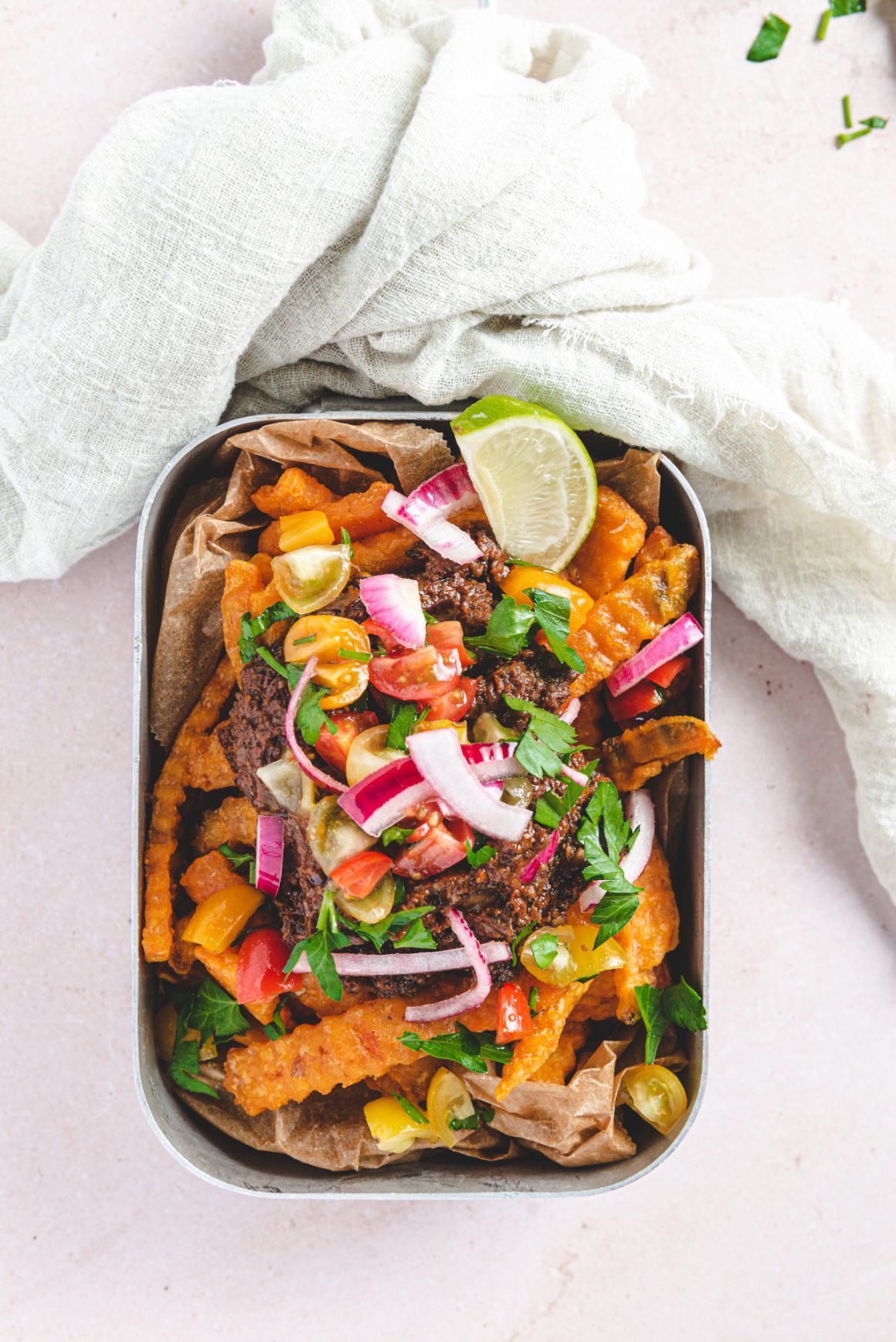 Mexicaanse Loaded fries met gehakt van champignons1