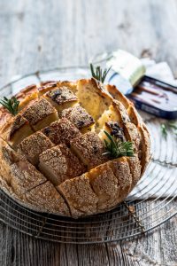 breekbrood met ansjovisolie
