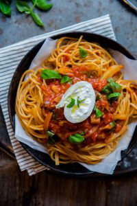 spaghetti met venkel-cherrytomatensaus