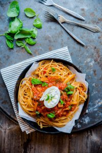 spaghetti met venkel-cherrytomatensaus