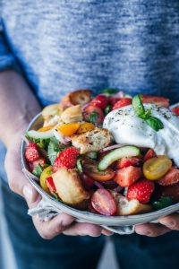 panzanella met aardbei