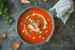 Makkelijke soep van geroosterde paprika