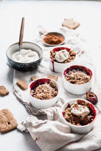 Sinterklaascrumble met koffiemascarpone