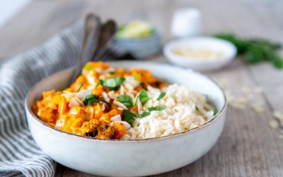 Vegan curry met Pulled Oats, appel en kokosmelk