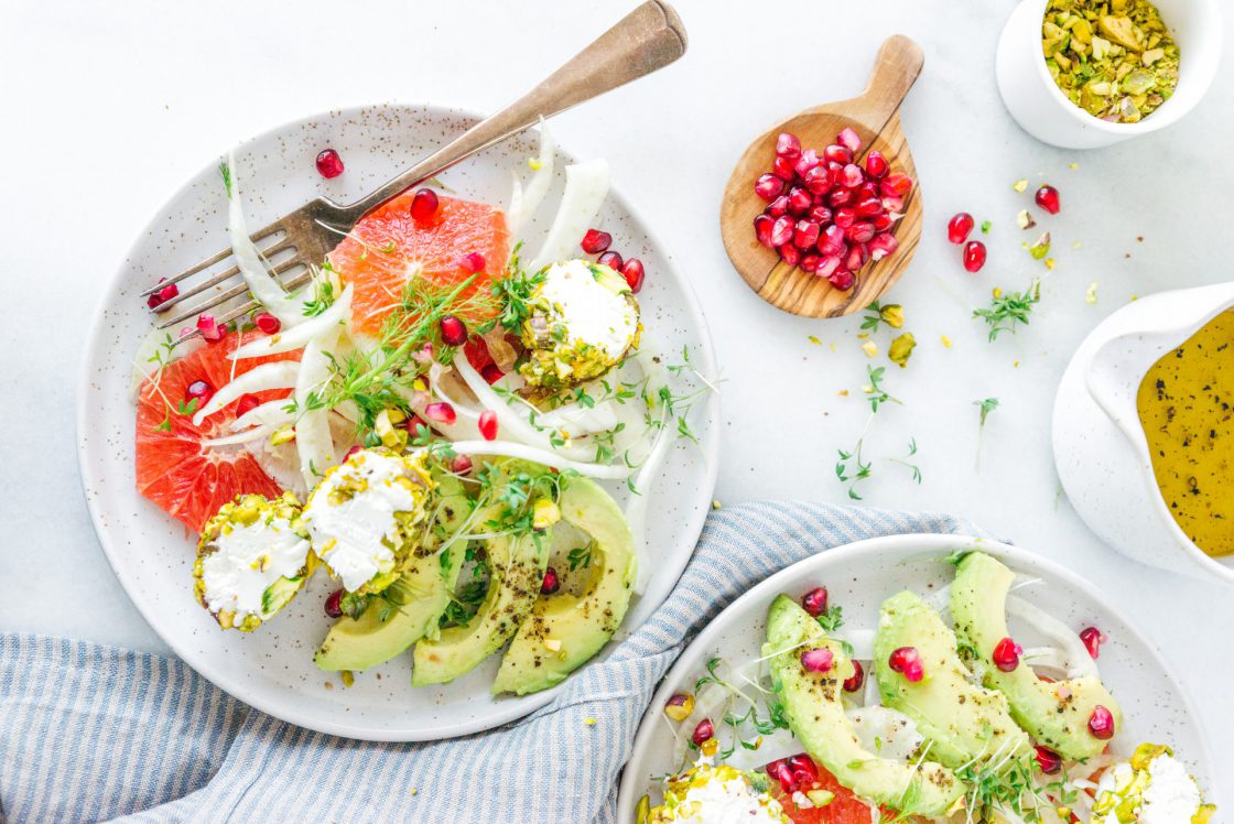 Venkelgrapefruitsalade met geitenkaas, avocado en Limoncelloazijn van