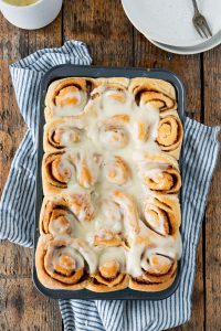 kaneelbroodjes cinnamon rolls