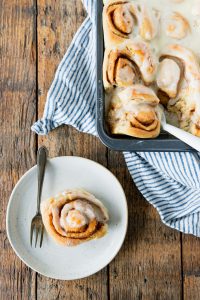 kaneelbroodjes cinnamon rolls