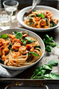 pasta met garnalen en waterkers