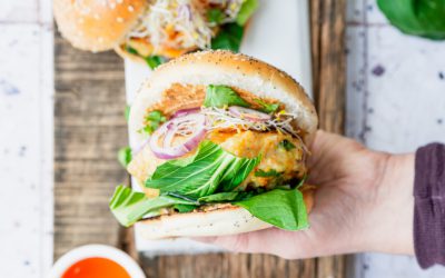 Oosterse burgers met kip of garnaal