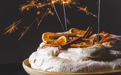 Pavlova met sinaasappel, kaneel en maple syrup