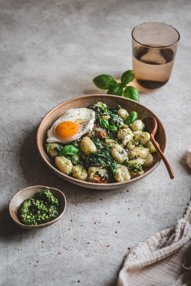 Romige gnocchi met pesto en spinazie JoorKitchen